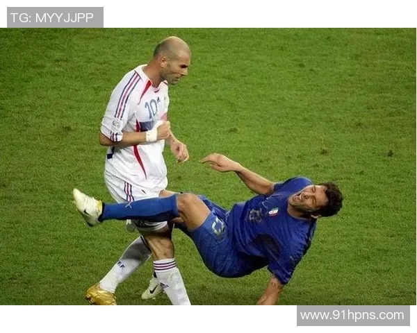 历届年度足球明星评选回顾与精彩瞬间盘点